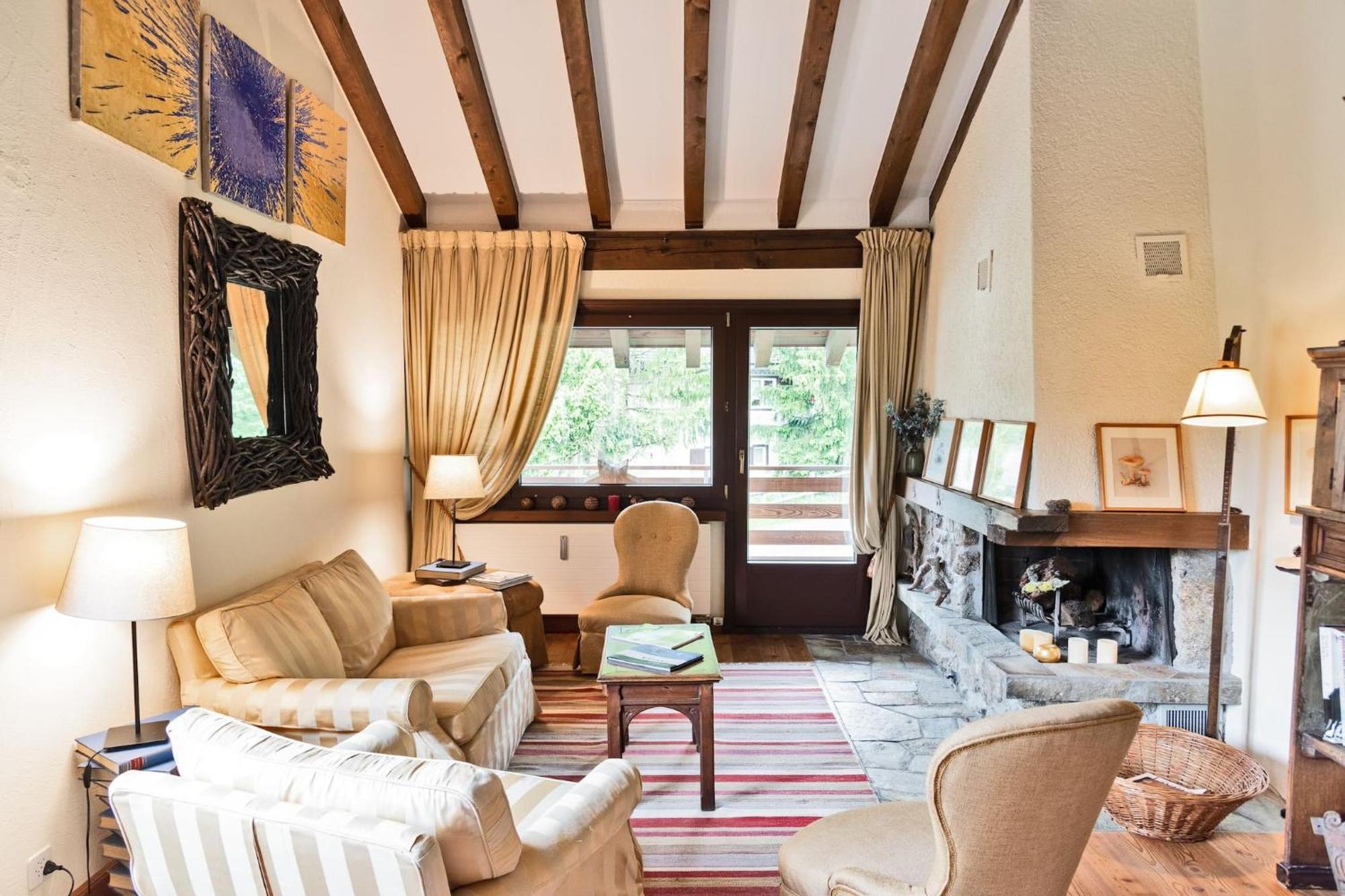 Ferienwohnung Chesa Martina - La Punt Exterior foto